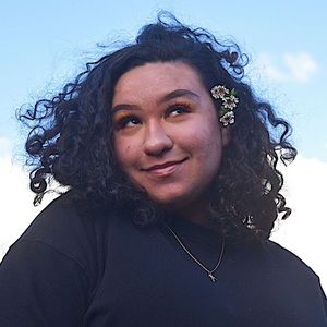 Meet your Posher, Ana